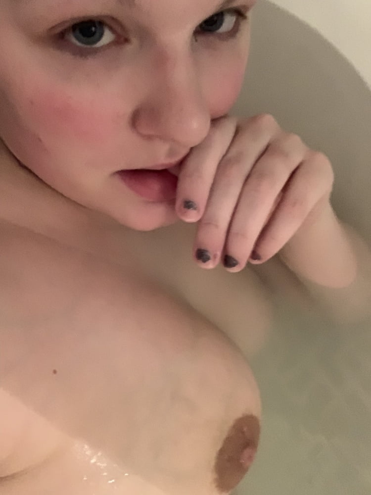 orgasm in the bath